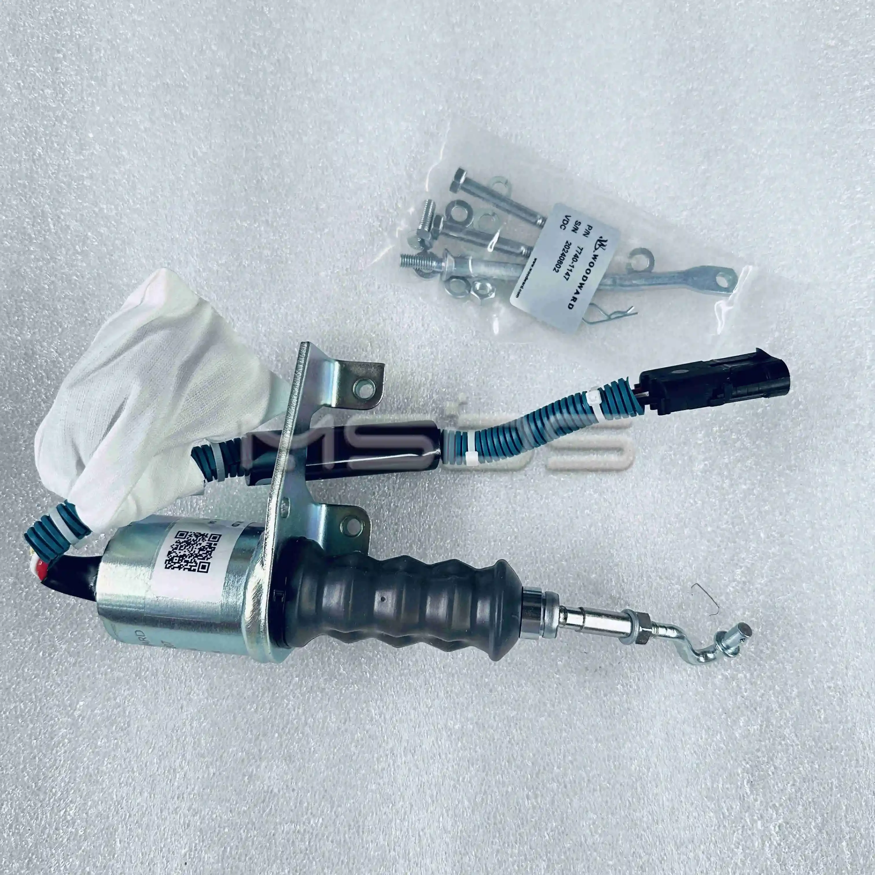 

Popular Hot sell 6BT 6CT8.3 Cummins Engine Parts 24V Fuel Shutoff Valve Fuel Pump Solenoid Valve 4942879 5292297 5295567 5346207