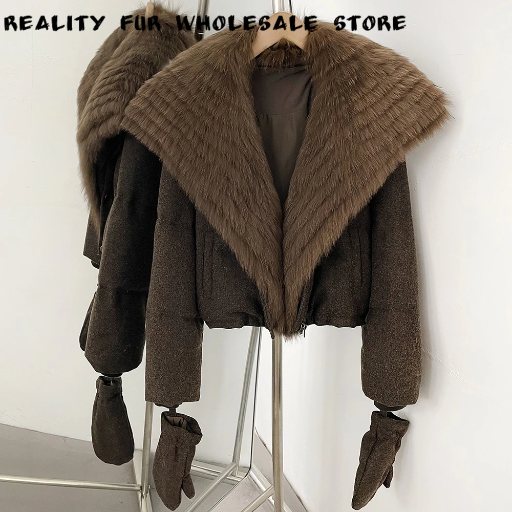 Women's Oversize Down Jacket with Gloves Down Jacket with Fur Short Length Down Padding Relaxed Fit Lightweight Puffer Women