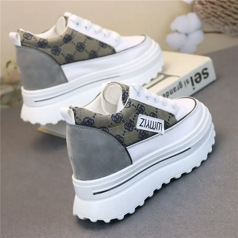 Colorblock Small Height Women Versatile Casual and Lightweight Sneakers Super High Heel Comfortable round Toe White Shoes