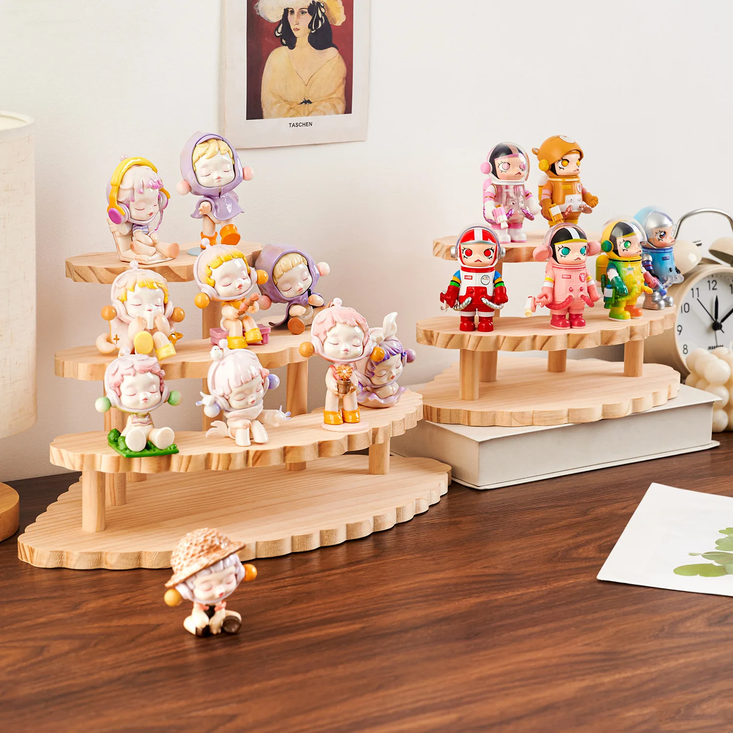 Solid Wood Fan-shaped Display Rack Ladder Style Multi-layer Storage Rack Handmade Toy Cosmetics Succulent Plant Storage Holders