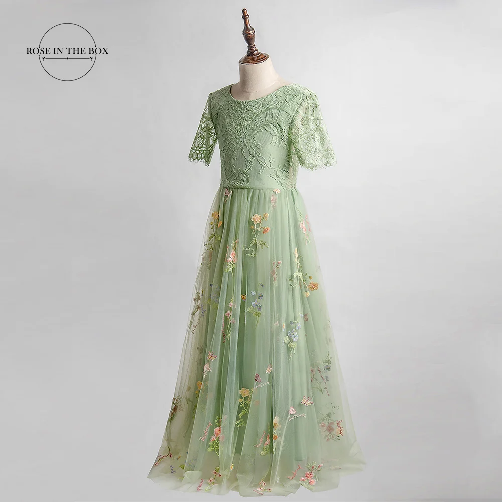 Kids Sage Green Lace Flower Girl Dresses 2024 Short Sleeves V Back Floral Embroidered Tulle Skirt for Girls