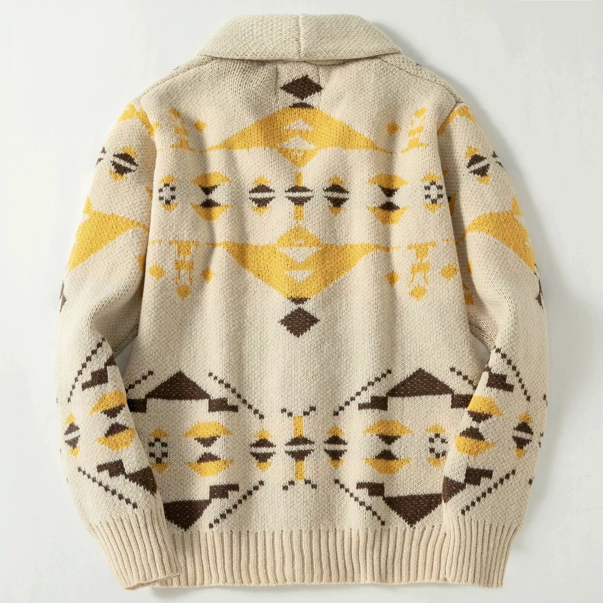 Autumn and winter new men's clothing European and American style jacquard outer sweater long sleeved knitted jacket top