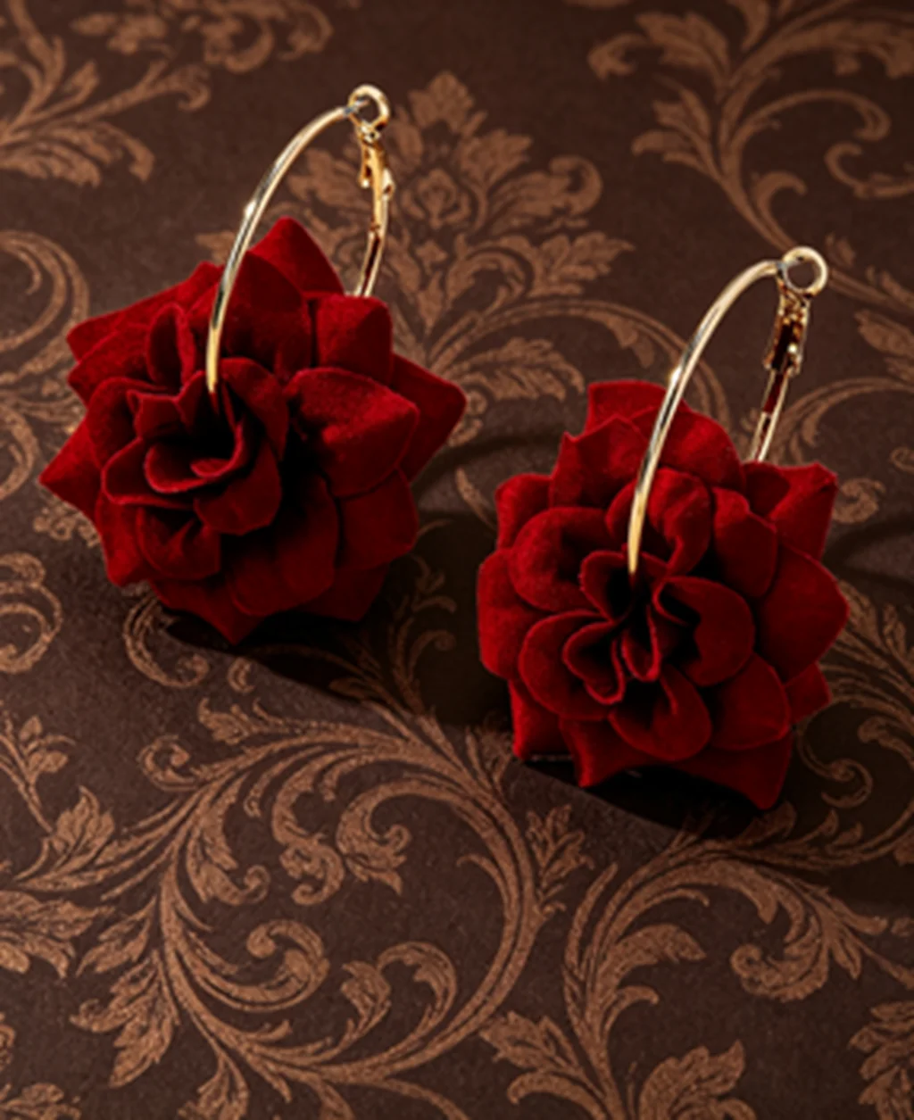 A Pair of Women's Burgundy Vel - огляд і ціна Vintage Fashion Hong Kong