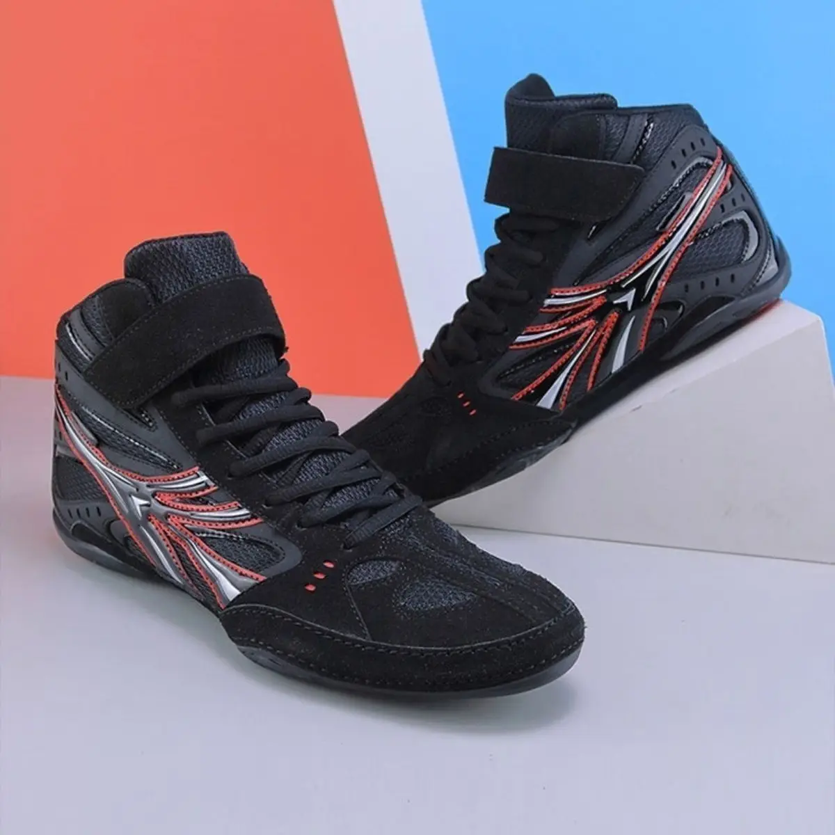 

Men's Boxing Shoes Professional Breathable Fighting Wrestling Shoes Anti-slip Wear-resistant Women's Gym Training Boxing Boots