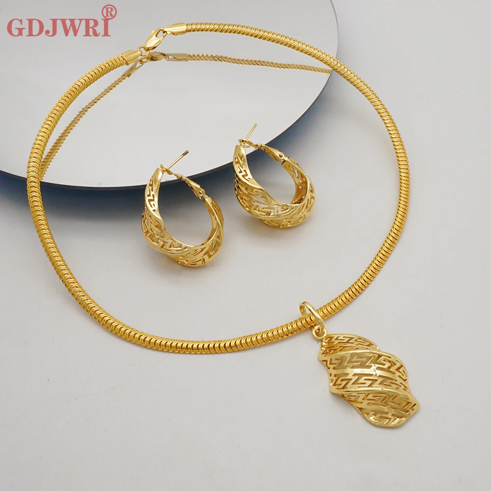 

Fine Jewelry Sets Fashion Gold Color Classic For Women Earrings Pendent Necklace Set Wedding Party Gifts Jewellery