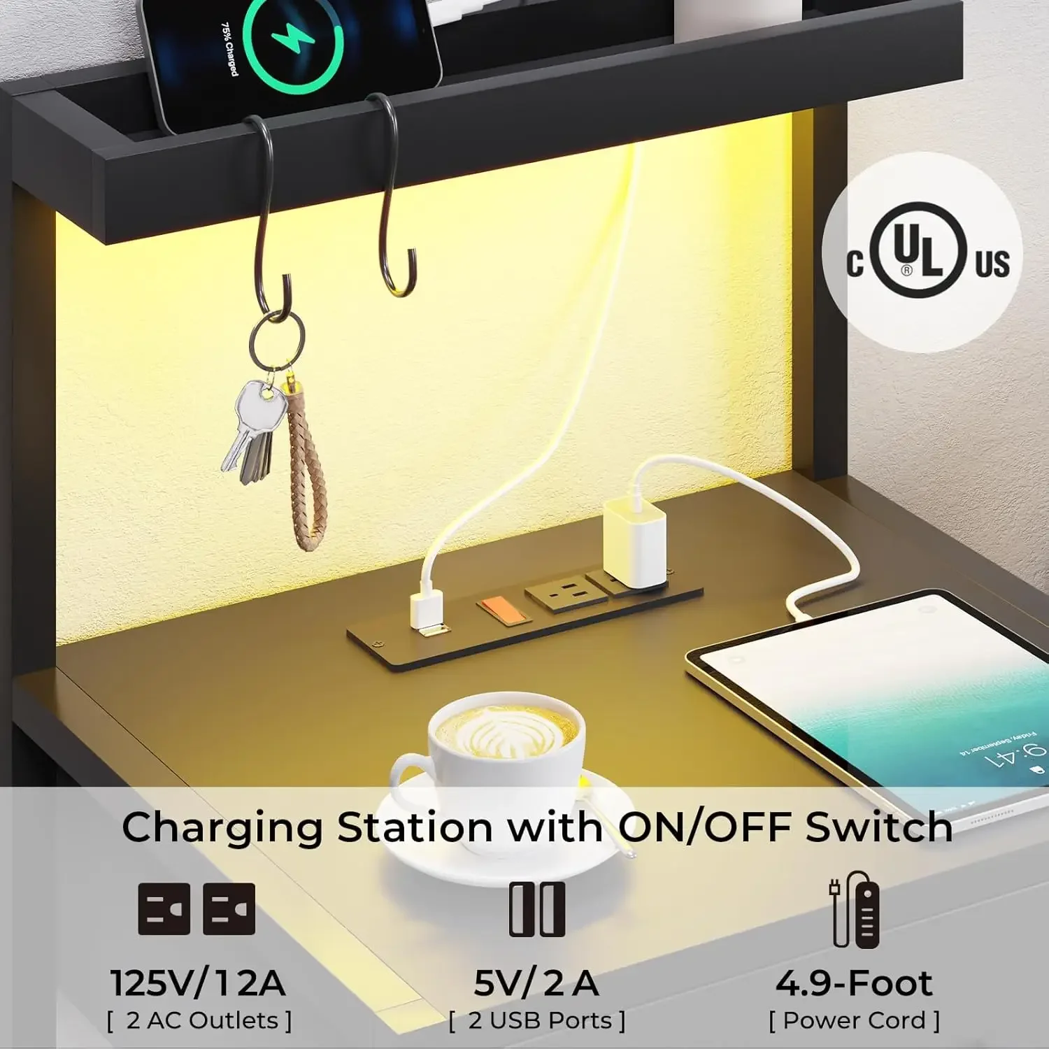 Table de chevet LED avec station de charge, tables de chevet noires avec étagères de rangement, 3 tables de chevet à proximité avec lumières LED