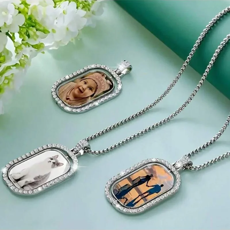 Personalised Double-Sided Photo Pendant Necklace, Double-Sided DIY Customisable Pictures, Paired with a Hip-Hop Style Necklace