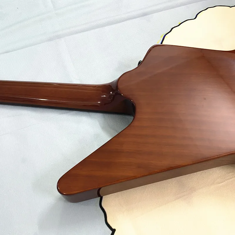 تم شحنه Vicers من الولايات المتحدة الأمريكية، جيتار كهربائي عالي الجودة 22 فريتس، مقترن مع التقاط EMG