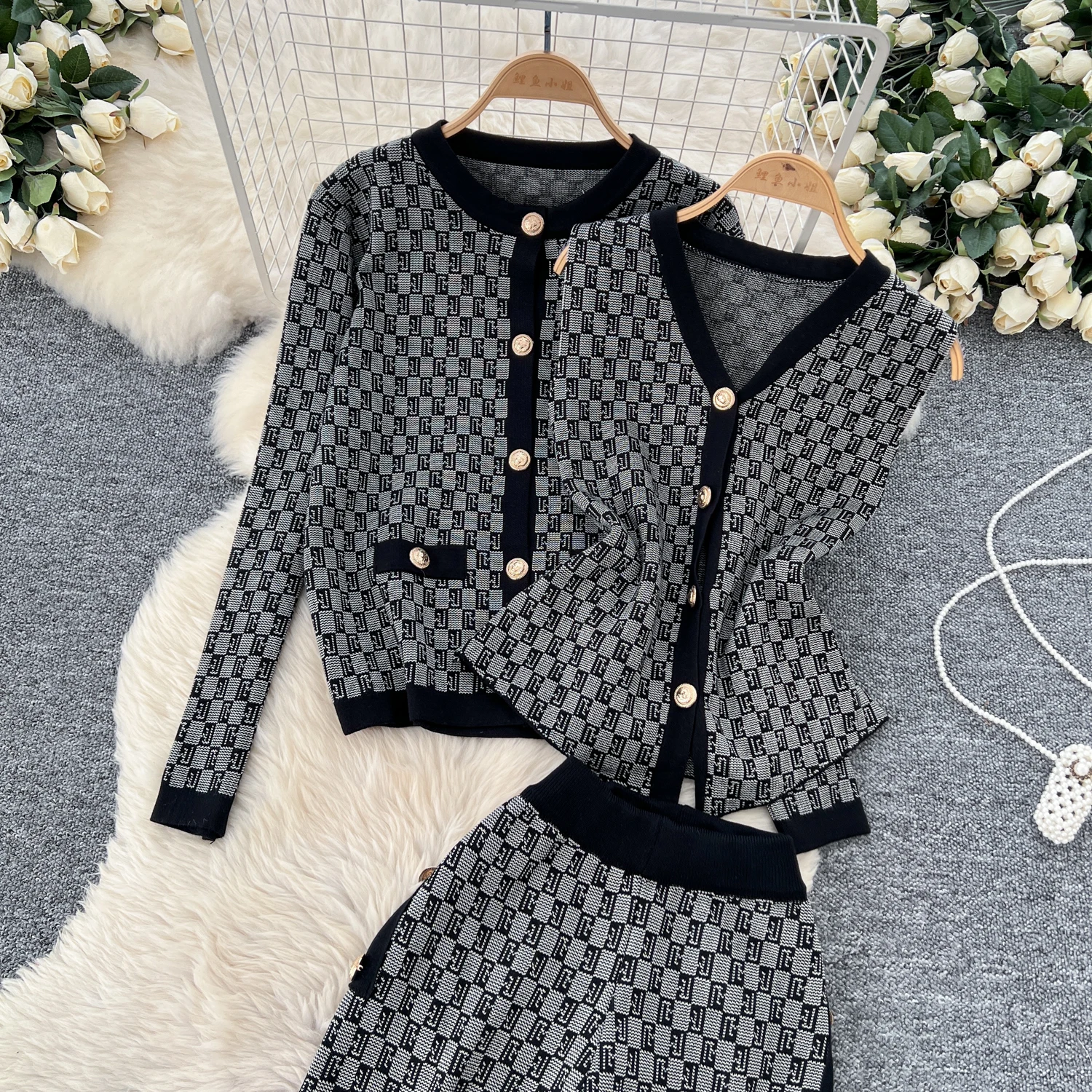 2024 Autumn Elegant Slim Three Pieces Sets Women Cardigan Jacket V-Neck Sweater High Waist Wide Leg Pants Knitted Sets J519