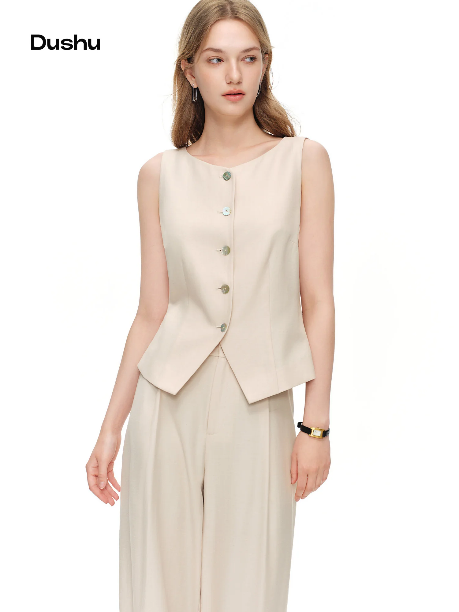 

Женский комплект DUSHU 2026: Новинка лета, винтажный жилет с пуговицами в стиле Old Money и брюки с высокой талией и широкими штанинами