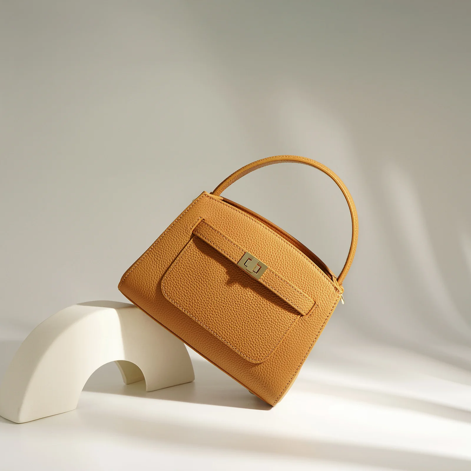 

100% Pebbled Leather Mini Handheld for Women, 2026 New Niche Luxury, Сумка Женская
