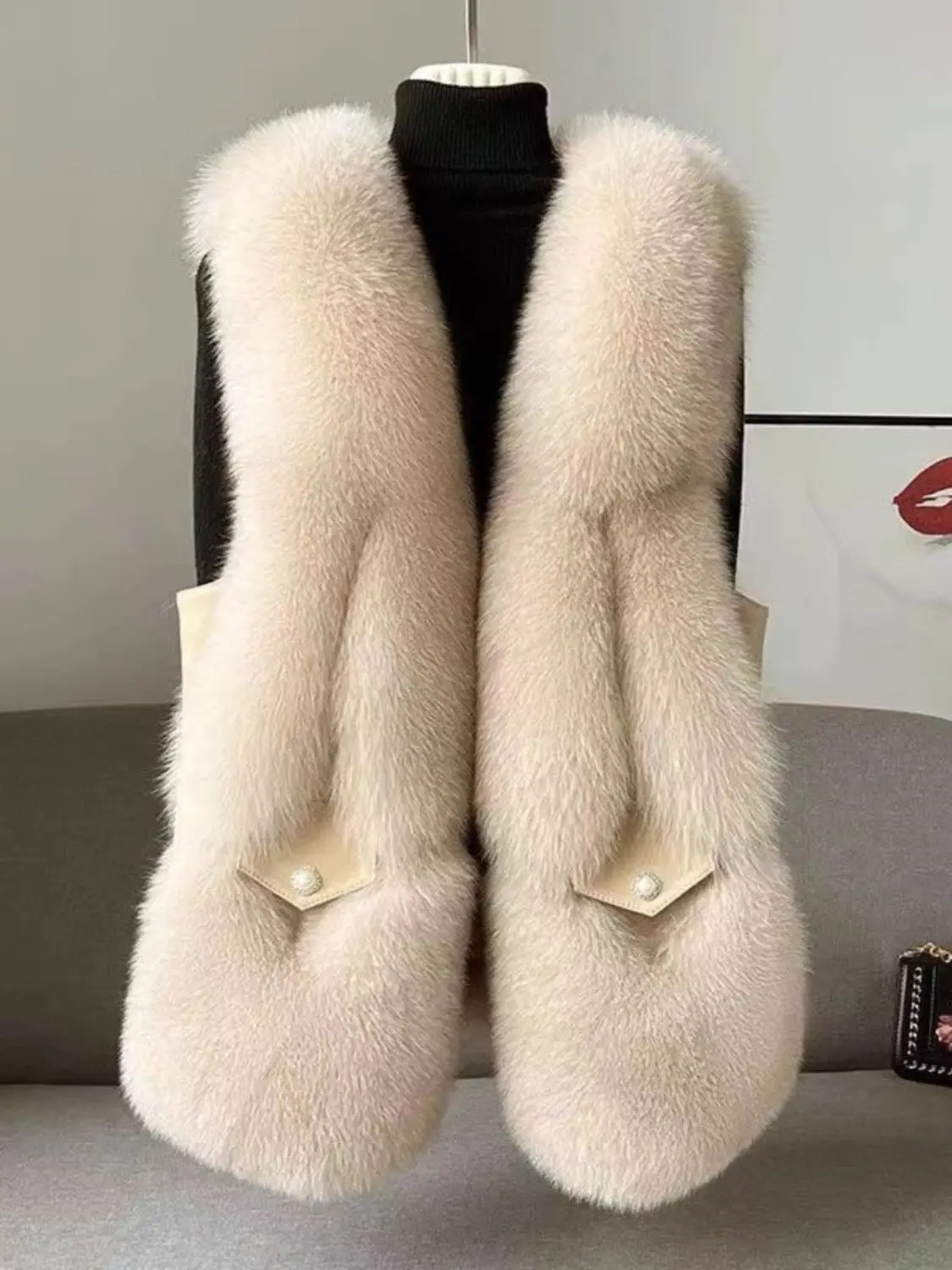 2025년 신상 가을 겨울 퍼 베스트 여성용 스플라이스드 슬리브리스 퍼 재킷 캐주얼하고 다재다능한 패션 디자인 감각 XT1809