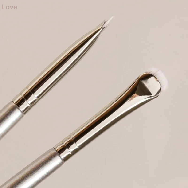 [L & P] 1 قطعة منحني العين اينر يشكلون فرش الدقة كحل فرشاة للمكياج الجفن حاد رقيقة صغيرة العين أدوات التجميل