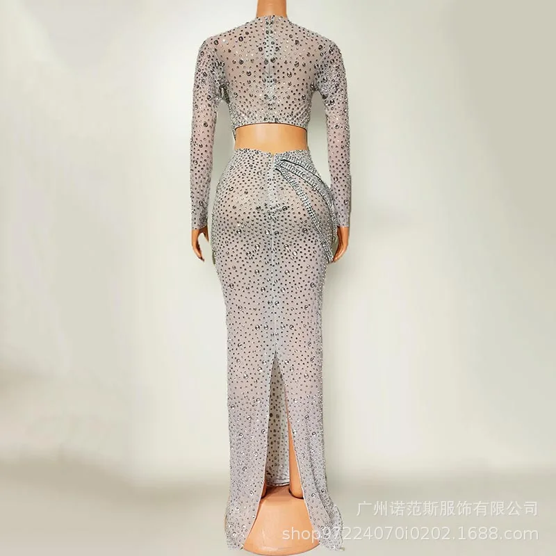 Seksowna siateczkowa spódnica z srebrnymi cyrkoniami, podkreślająca biodra, na występy nocne, dla dorosłych modeli, modna odzież na wybieg, trend 2025.