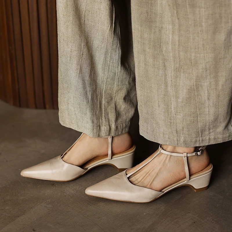 NEW Summer Women Sandals Genuine Leather Shoes Women Pointed Toe Chunky Heel Shoes Pointed Toe Slingback Shoes T-strap Sandals image 4