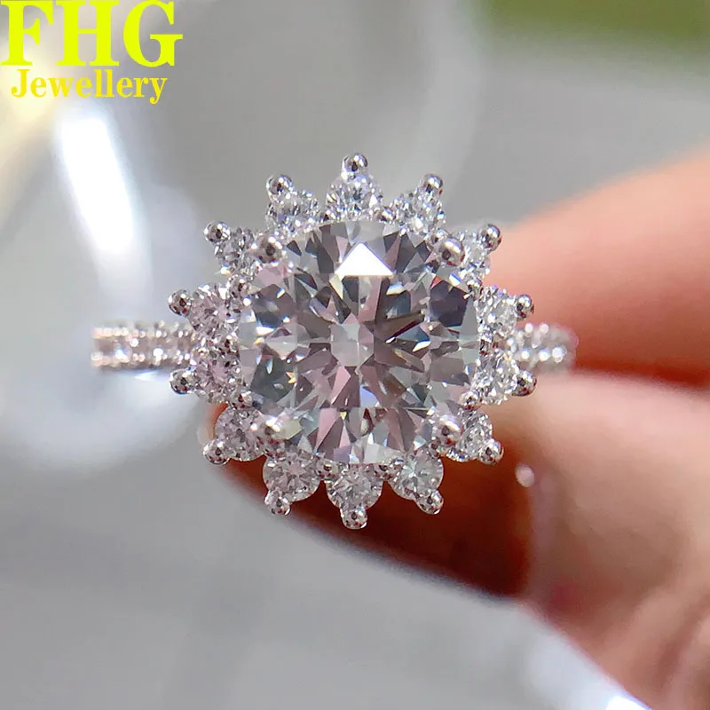 1 2 3 4 5 Carat Au417 10K White Gold Ring Flower luxurious Round shape moissanite Diamonds Wedding Engagement Ring