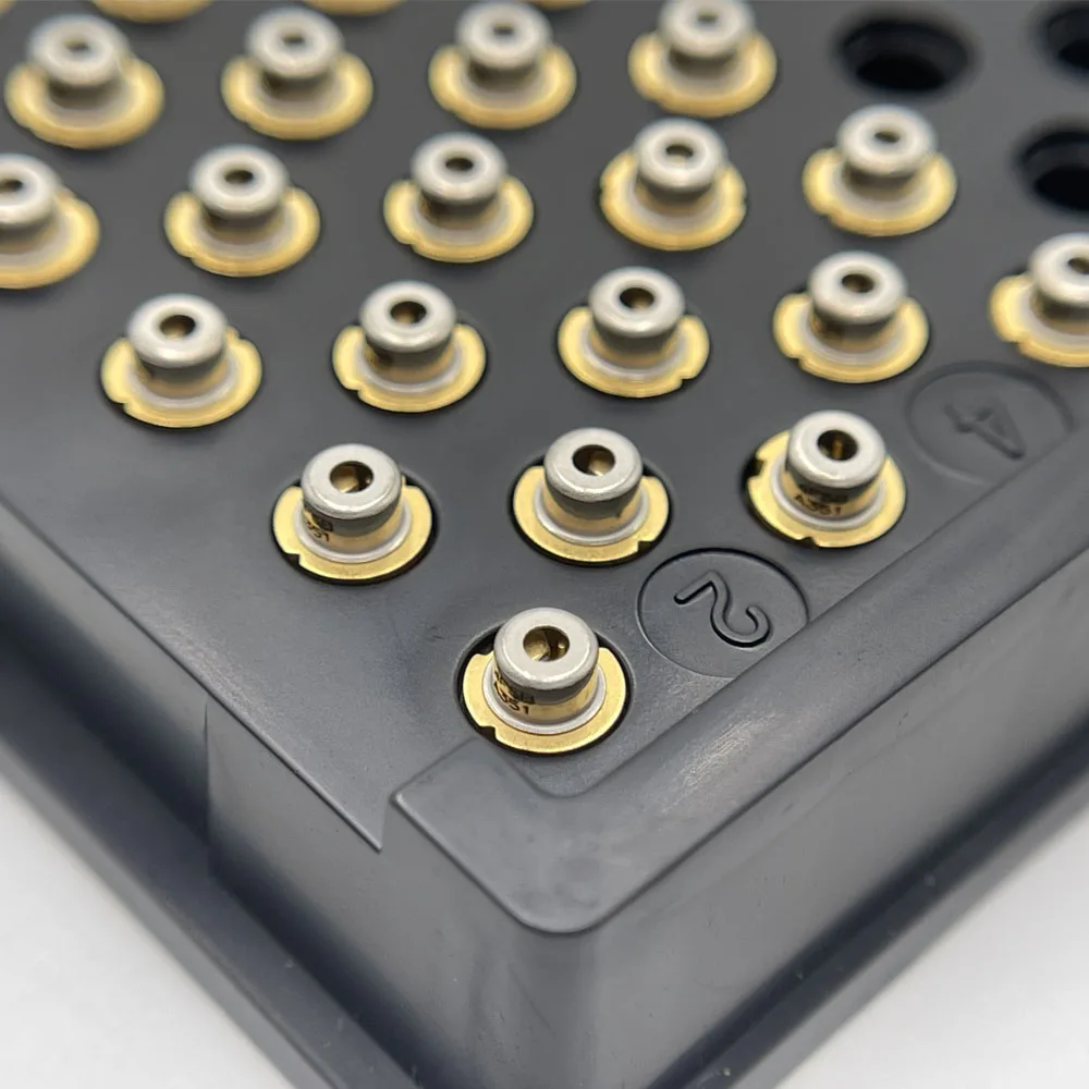 

OpticsLD TO18-5,6 мм Лазерный диод ближнего инфракрасного диапазона (NIR) 808 нм 200 мВт 300 мВт 500 мВт