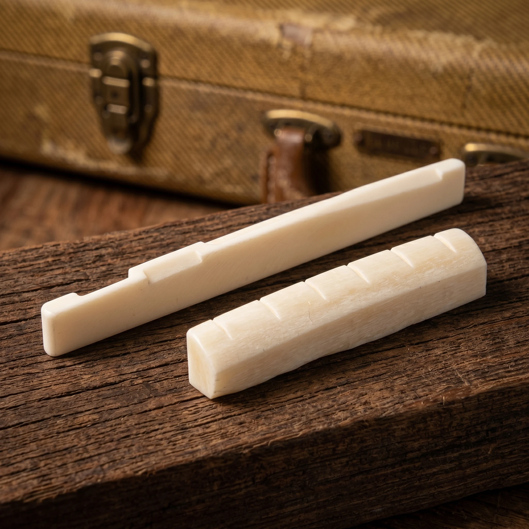 Miwayer Juego de 6 Clavijas de Puente, Tuerca y Sillín de Hueso Bovino Blanco Original para Guitarra Clásica, para Reparación