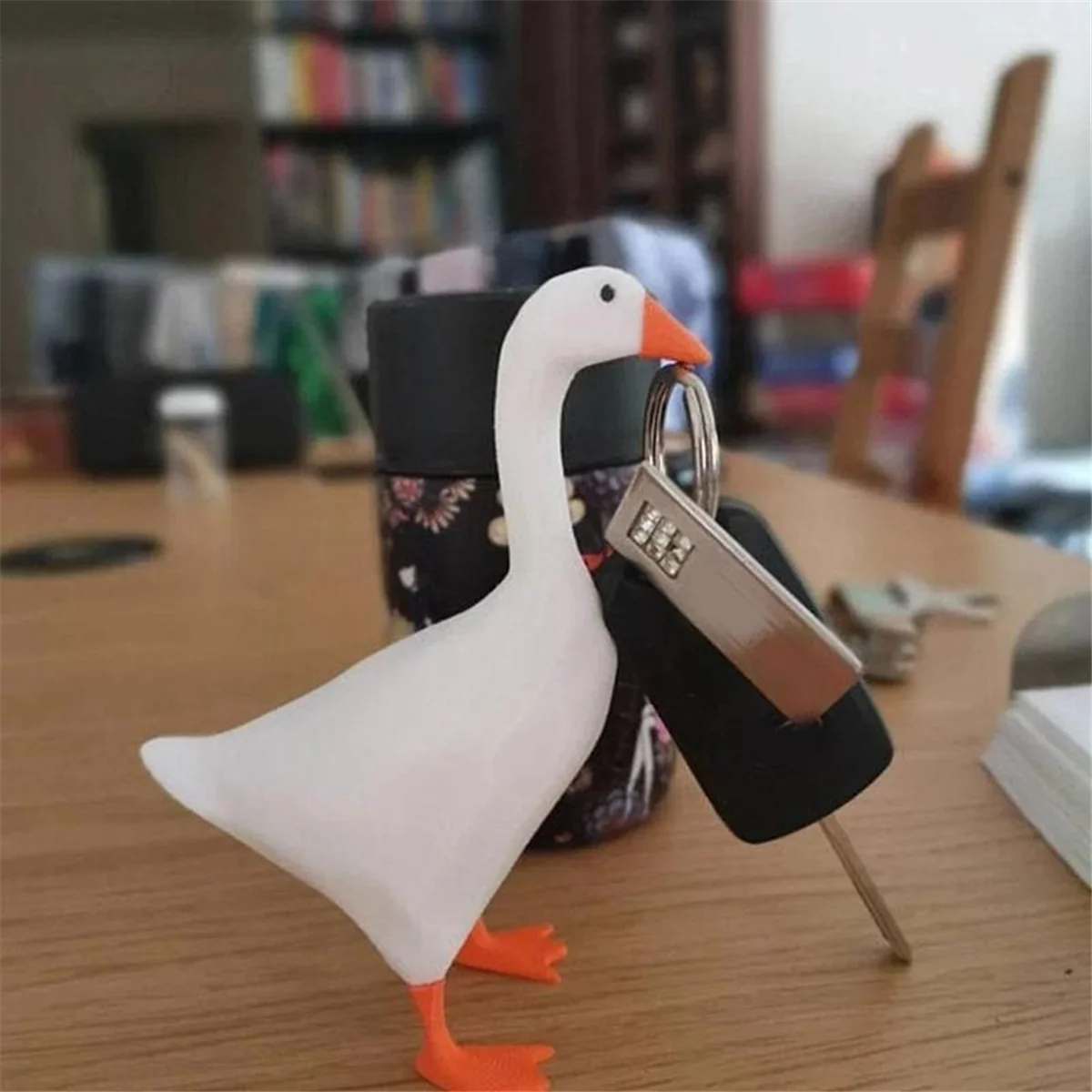 

Magnetic Goose Key Holder Cute Home Decor Kawaii Room Office Table Desk Decor Aesthetic Funny Sculpture Bedroom Decor B HOT