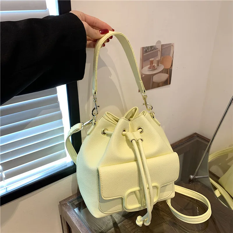 Herfst- en winterdamestas 2025 - Populaire kleine emmer, modieus high-end, voortreffelijk casual, draagbare messenger/schouder