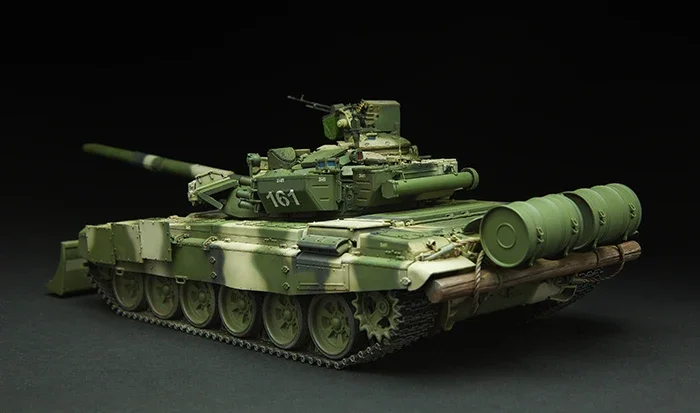 Meng Model TS-014 1/35 Tanque de batalla principal ruso T-90 con buscapersonas de tanque TBS-86 - Kit de modelo a escala