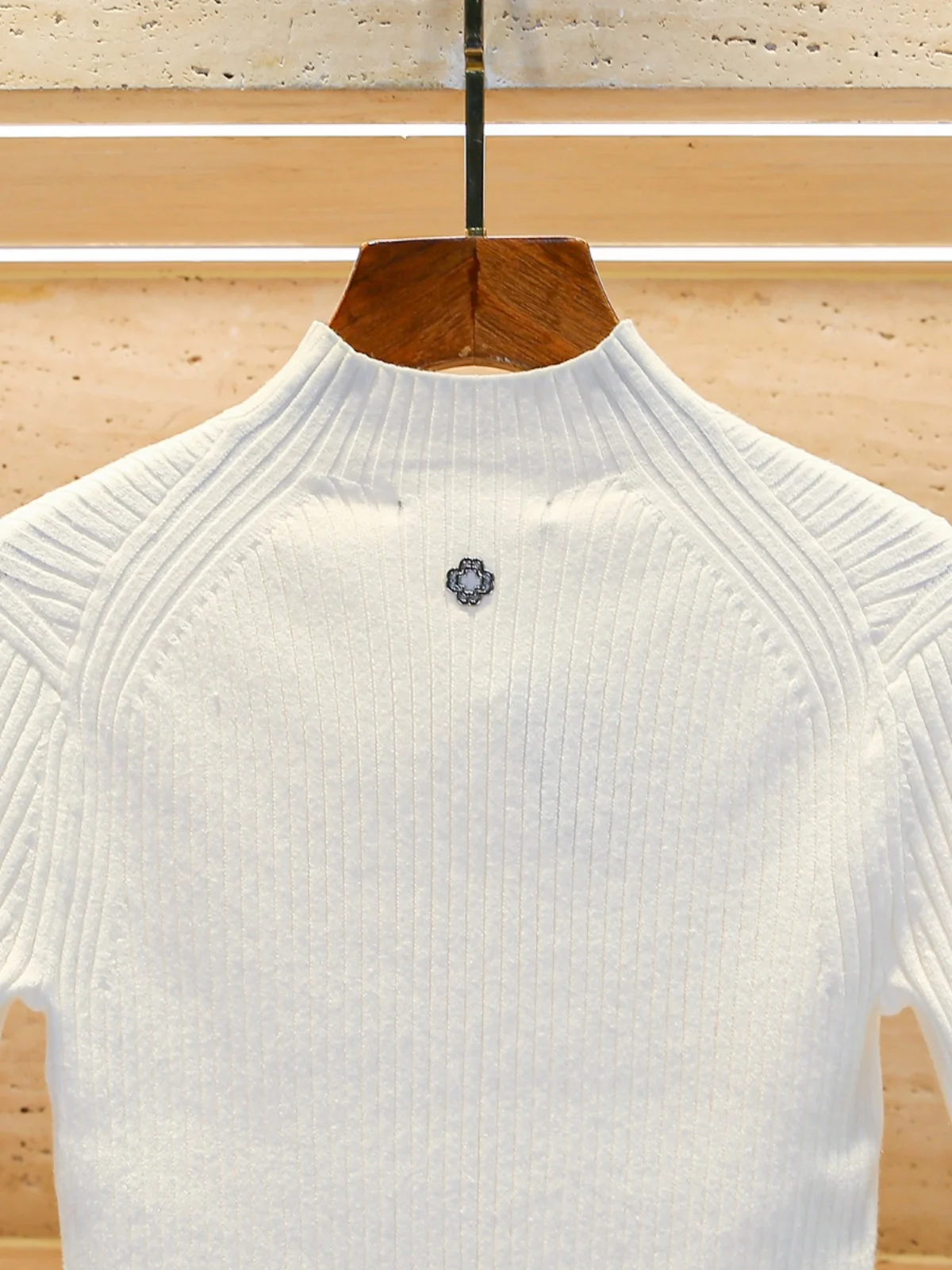 

M Home Southern Oil High End European Sle Women's Spring Casual Versatile Slim Fit Stand Collar Knitted Sweater Top