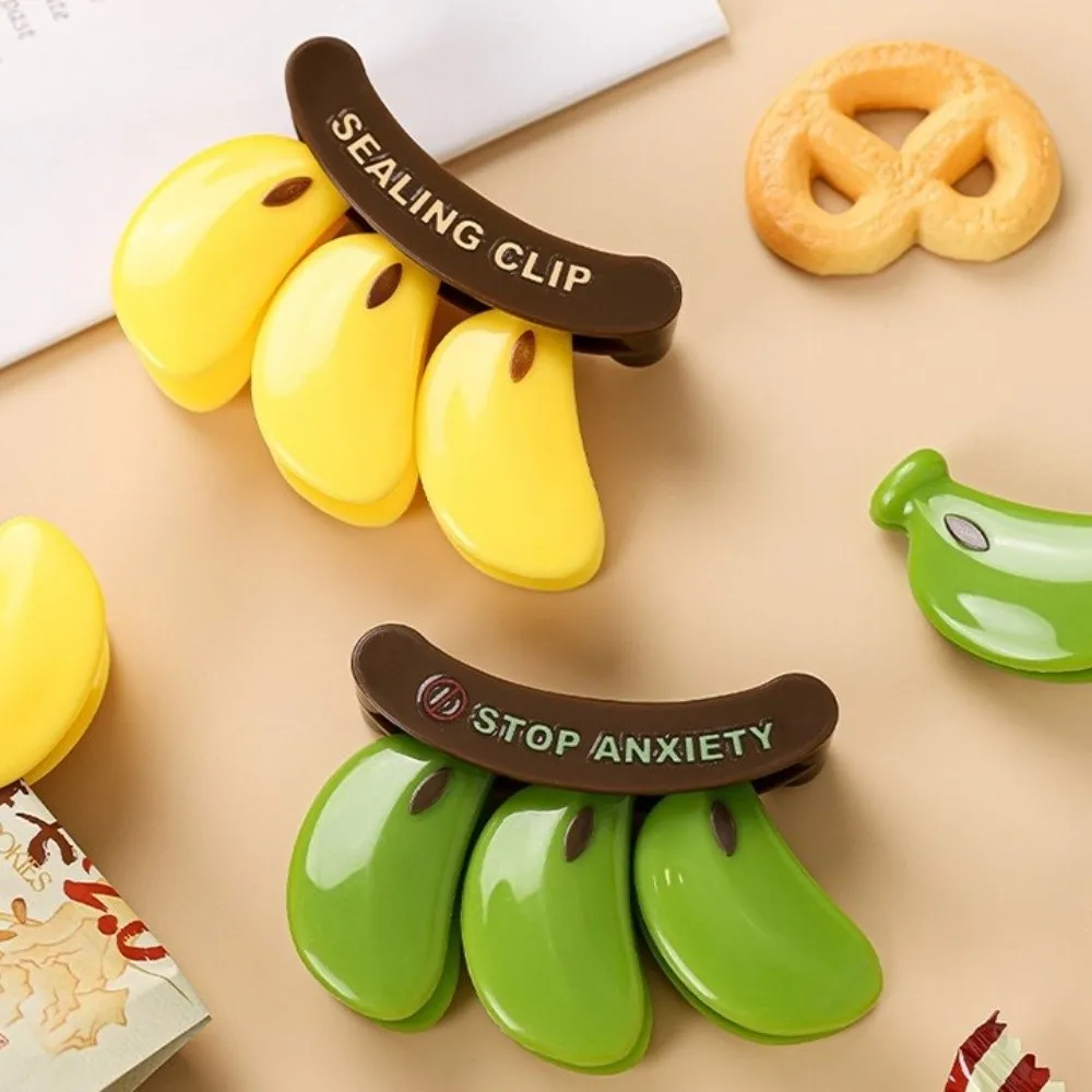 

Plastic Banana Magnetic Sealing Clip Hand Press Multifunctional Fresh-keeping Clip Household Moisture-proof Food Bag Clip