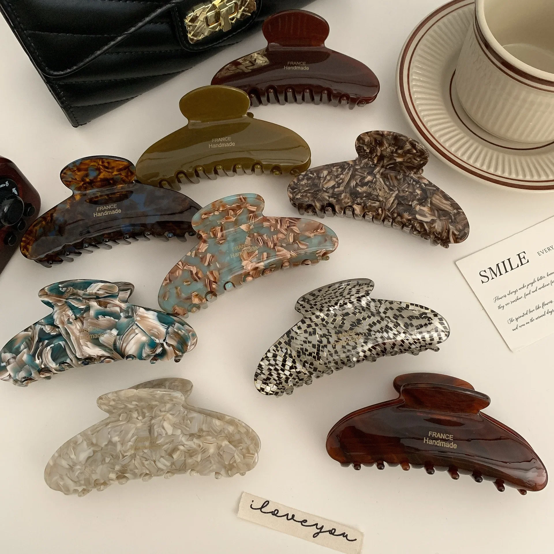 

French Floral Hair Claw Temperament Caramel Shark Hair Clip Claw Large Polka Dot Grab Hair Accessory for Women