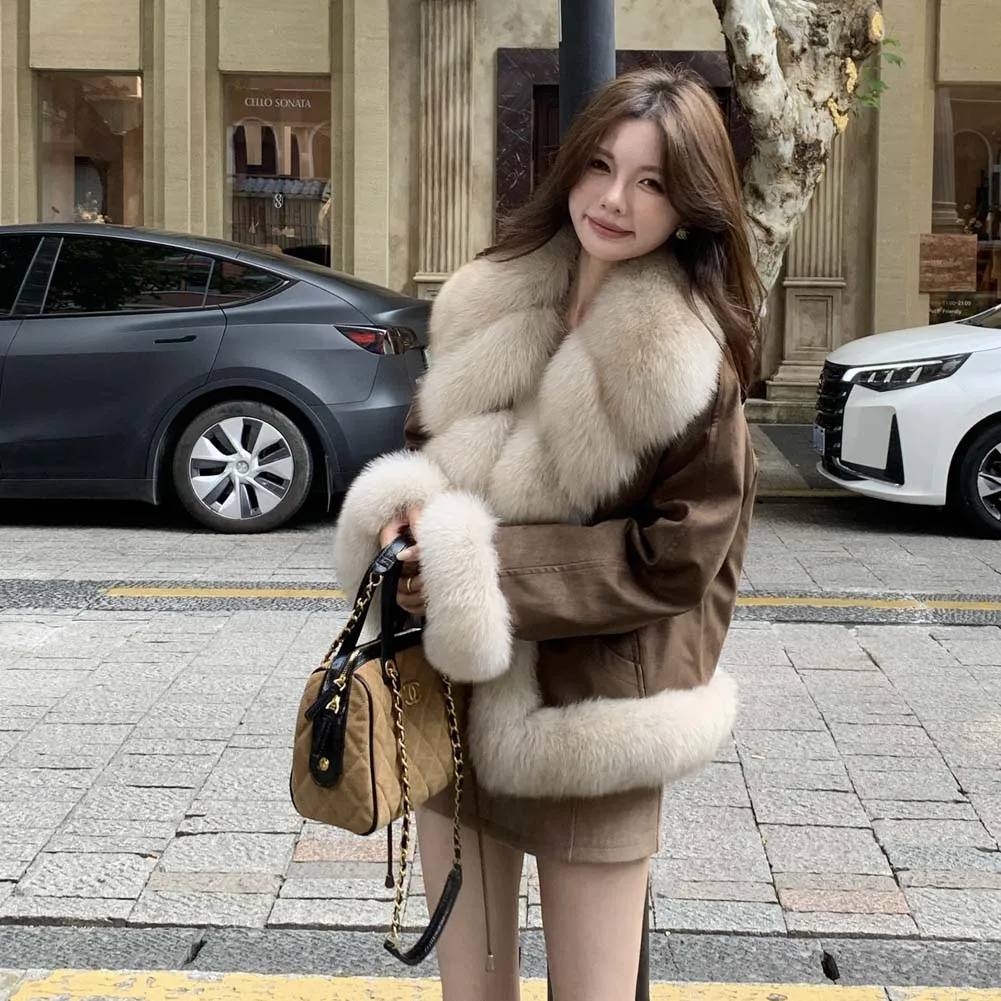 เสื้อโค้ทขนสัตว์คอปกใหญ่ รุ่นใหม่ ฤดูใบไม้ร่วง/ฤดูหนาว 2025 ขายดี บุด้วยขนห่าน คุณภาพสูง อุ่น นุ่มฟู คอปกใหญ่