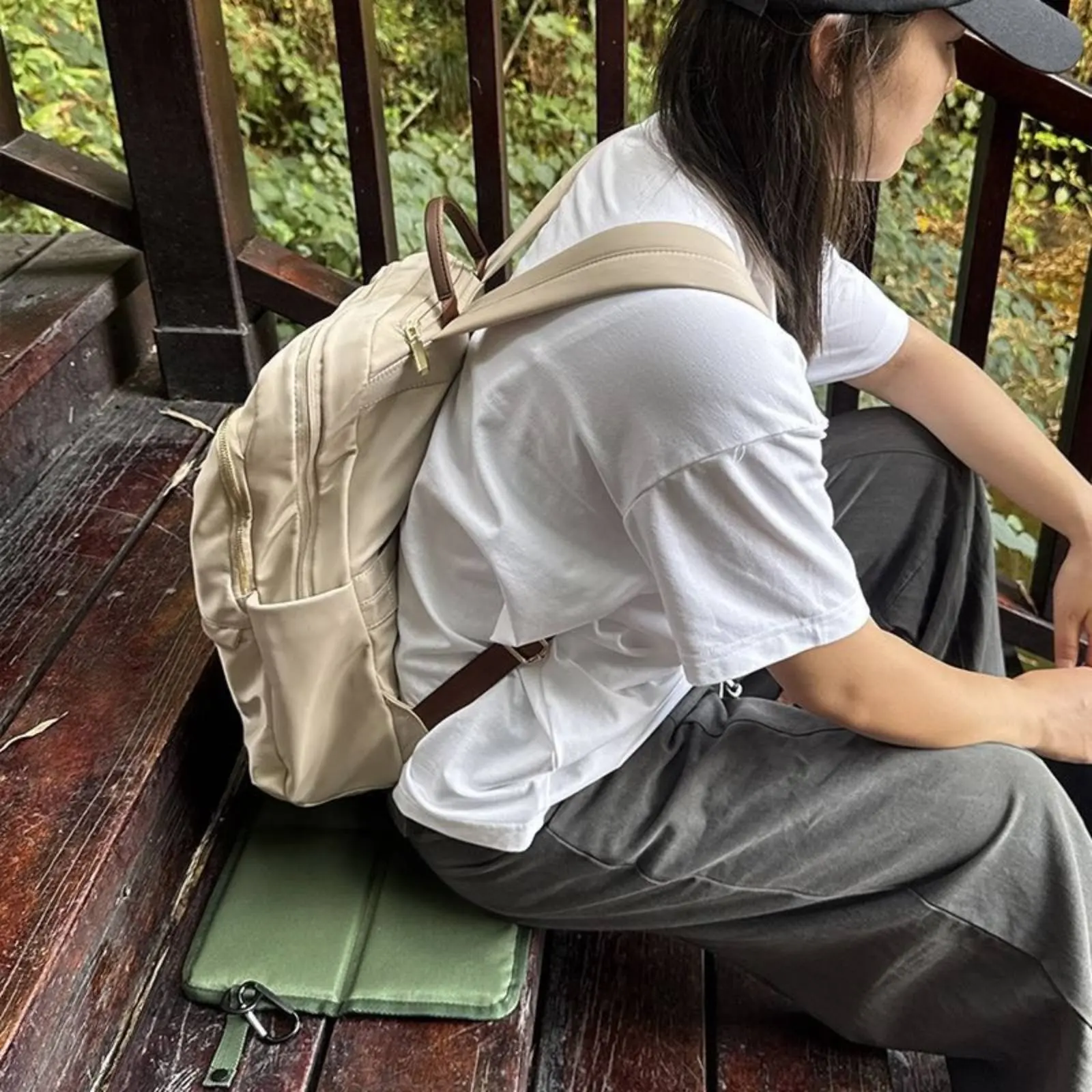 

Foldable Seat Pad With Carabiner Portable Sitting Pad Foldable Foam Sitting Pad Thick Padded Waterproof Foam Mat Small