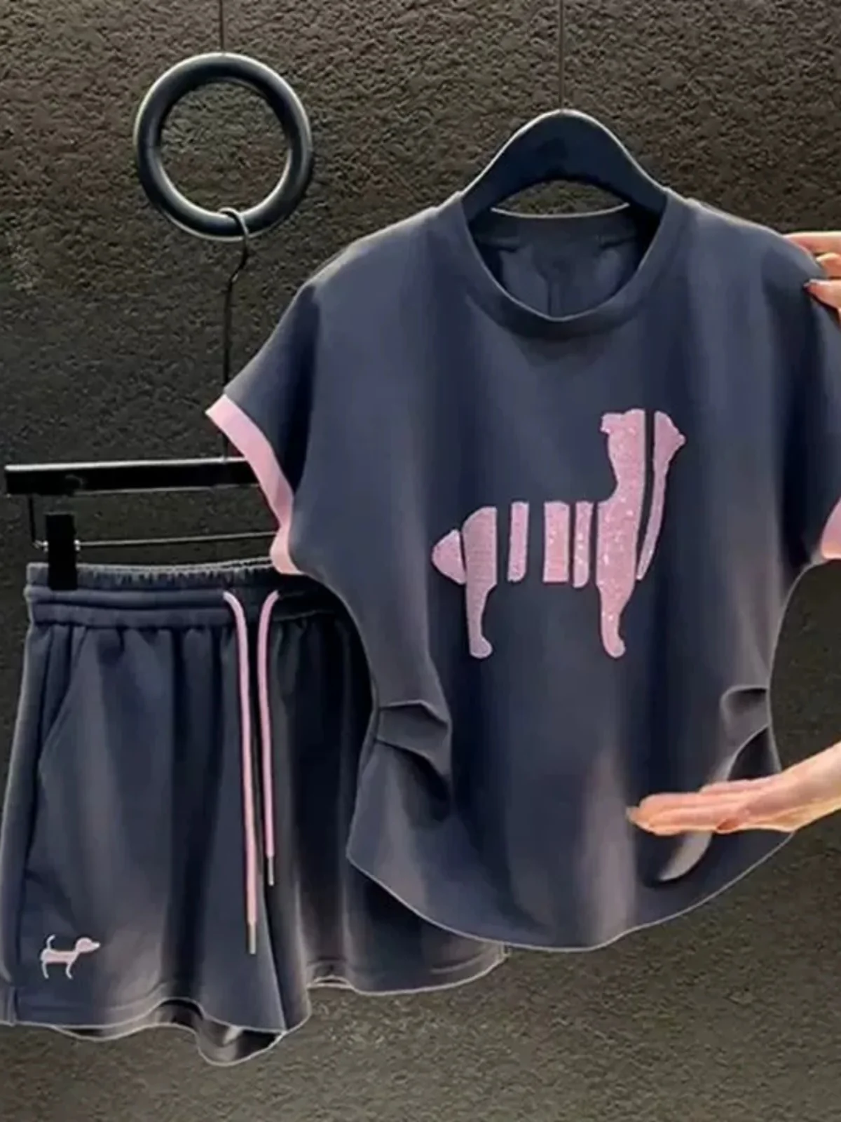 

Large Size 300 Pou Summer Men's ort Sve T-irt And Casual Sports Sle Five-Quarter Pants Two-Piece Set