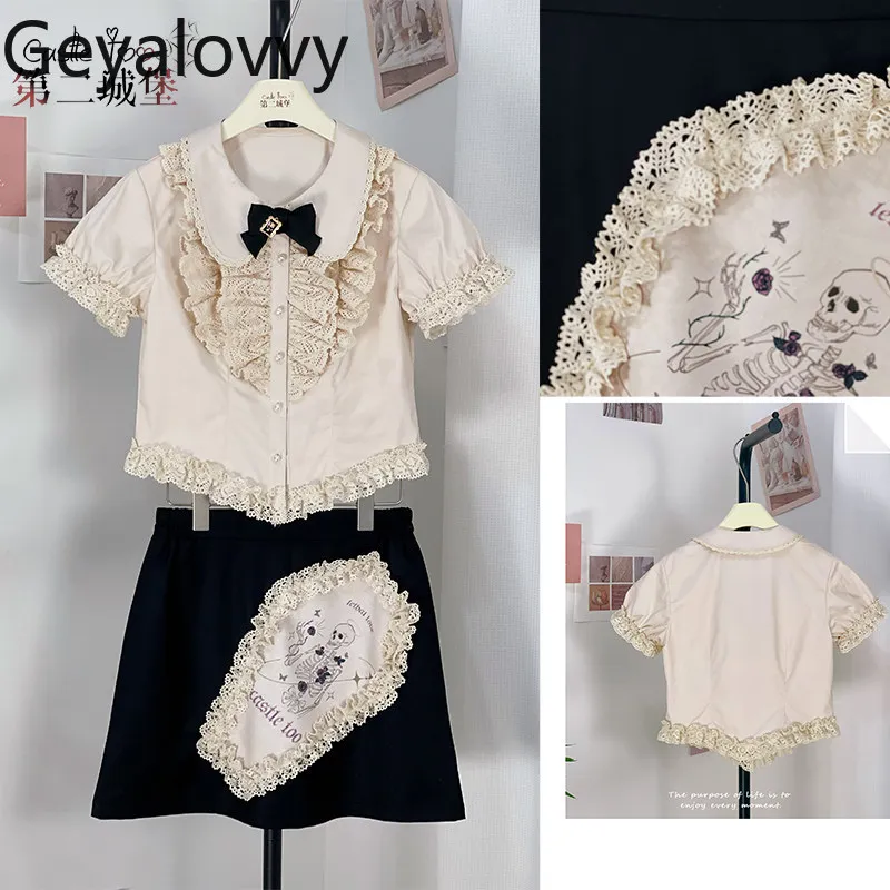 

2026 New Summer Original Design Skull Printing Short-sleeved Shirt Cute Doll Collar Lace Patchwork Blouse Women Crop Top