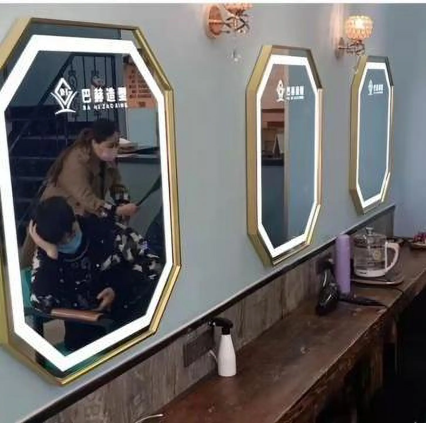 Conjunto de equipamentos para salão de beleza, estação de barbeiro, outros móveis para salão de beleza, espelho de barbeiro