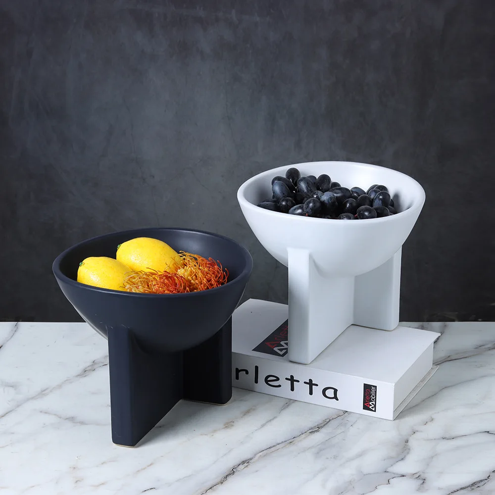 Modern light luxury ceramic home tall fruit plate ornaments coffee table storage snacks dried fruit plate home accessories