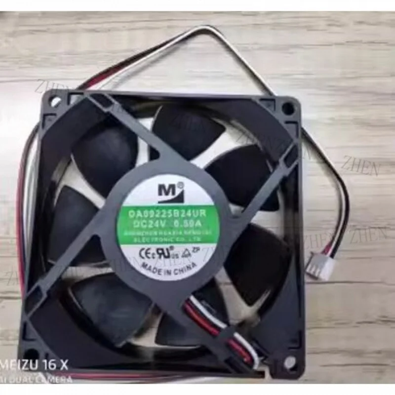

Y FOR M DA09225B24UR DC24V 0.50A 3-Pin Silent Cooling Fan