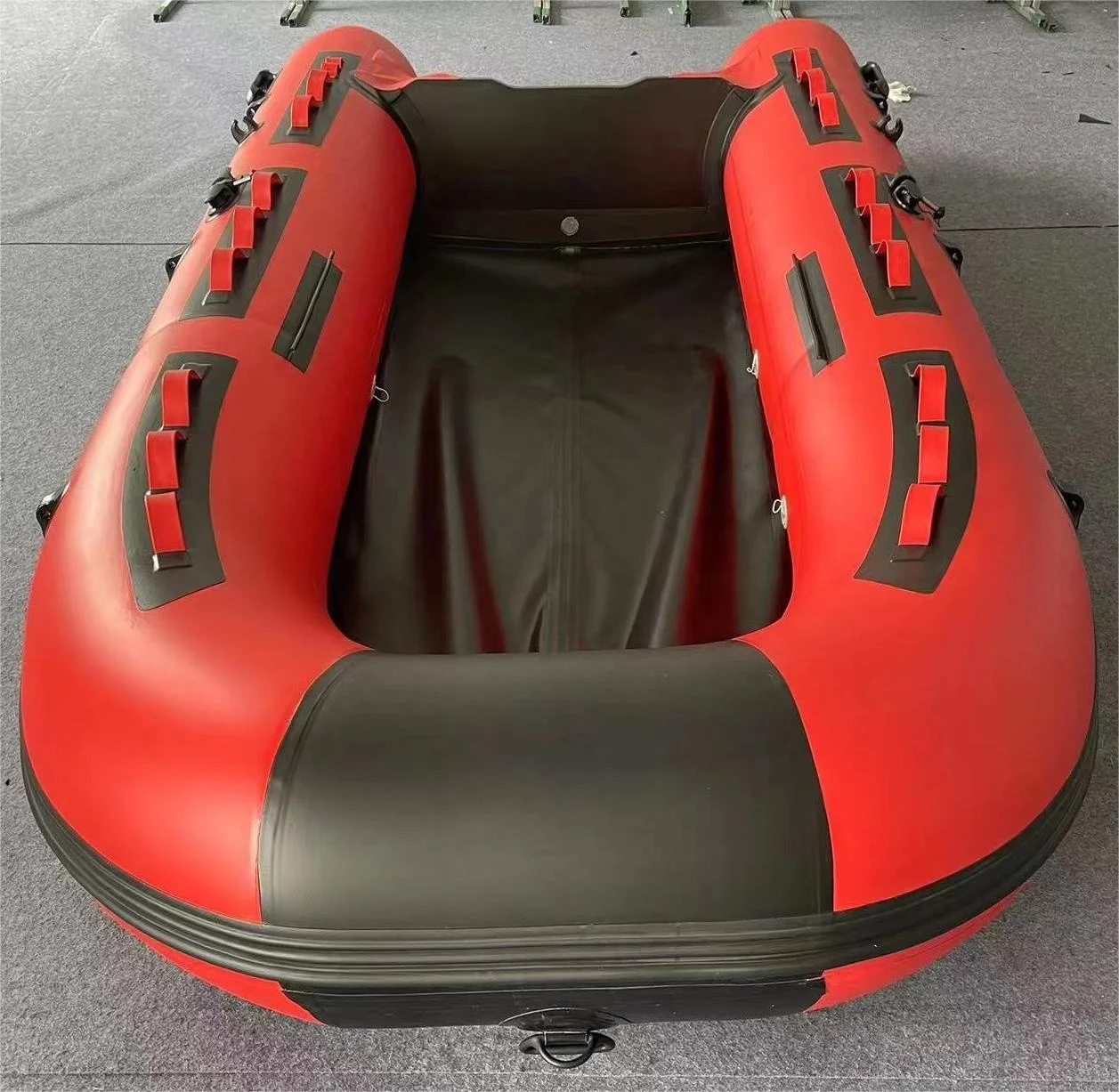 4.8M  Inflatable Boat Taking 5 Persons Driving in Lake, River and Offshore Sea