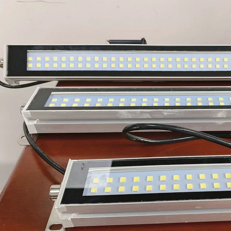 Luz de trabajo de máquina herramienta impermeable a prueba de aceite y a prueba de explosiones, soporte giratorio de luz fluorescente, iluminación de torno CNC, 24V, 220V