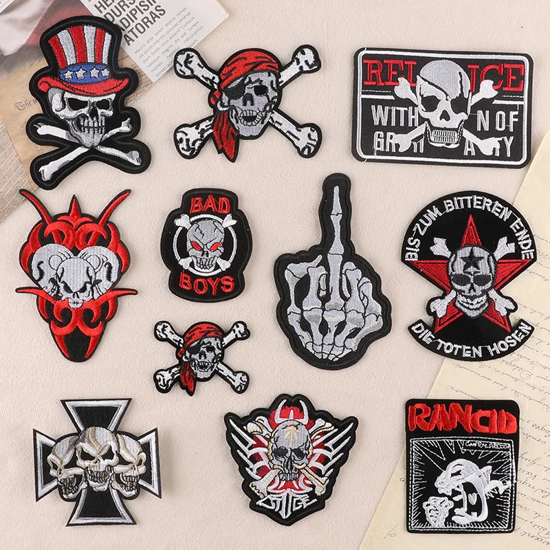 1pcs Mix fashion Patch for Clothing Iron on Embroidered Sew Applique Cute Patch Fabric Badge Garment DIY Apparel Accessories-36
