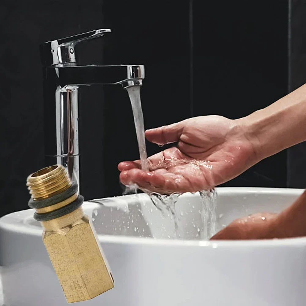 M10 Blindstopfen für kalten und heißen Wasserhahn, Messing-Wasserhahn-Loch-Einlass, umgewandelte Küchenarmatur, flexible Rohr-Endkappe für die Küche