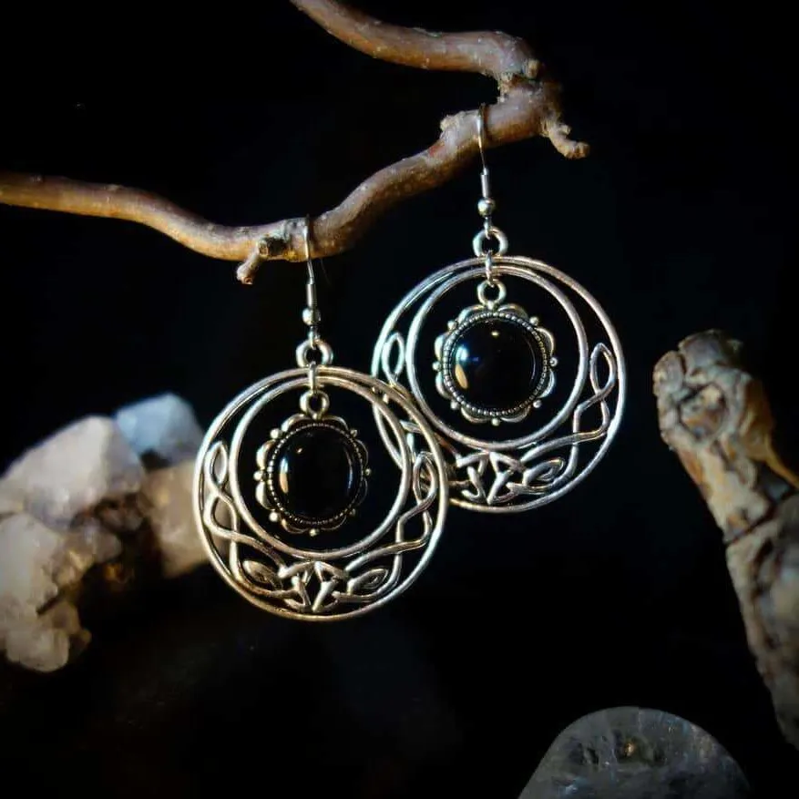 Celtic Moon Earring…