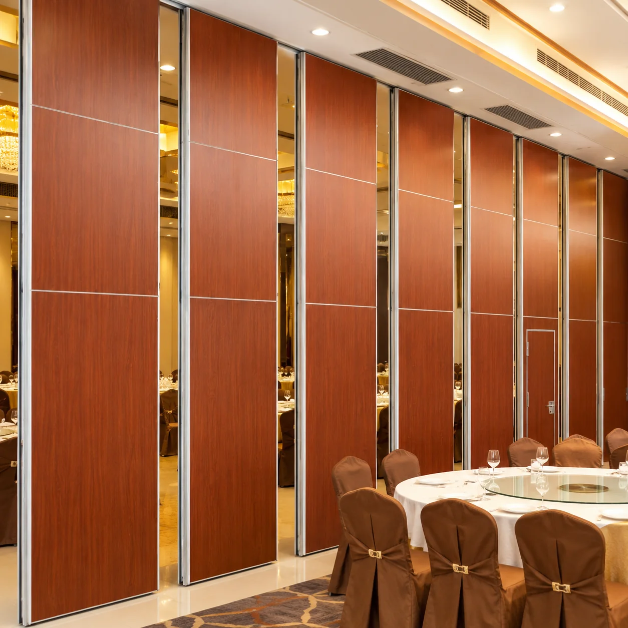 2026 Modern Wood Veneer Wall Panel Decorative Acoustic Board Interior Wall Cladding for Banquet Hall Hotel Wedding Event Centerp