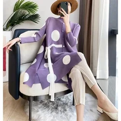 Sanzhai Pleated Ladies Windbreaker Coat 2025 Spring Autumn Single Breasted Stand Neck Printed Jacket Women Thin Long Outwear 4XL