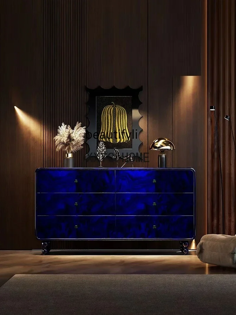 Armadietto per cassetti da soggiorno di stoccaggio di fascia alta per camera da letto in legno massello di lusso leggero, modello di design, armadio per curiosità