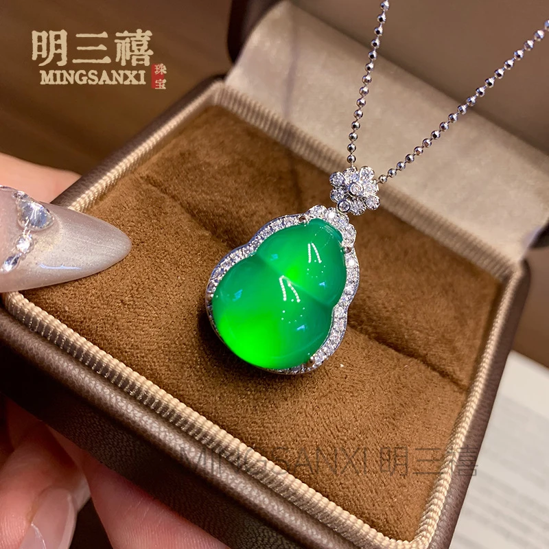 Natural ice chalcedony positive gourd , silver-plated with inlaid full green , agate jade pendant