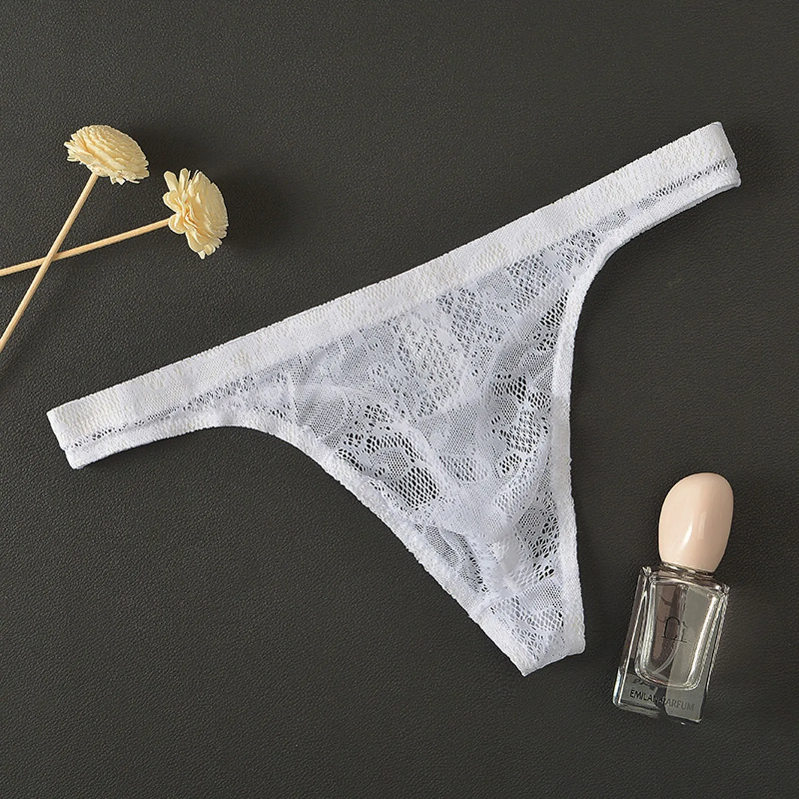 남성 레이스 속옷 남성용 레이스 투명 끈 팬티 얇은 섹시 속옷 매혹적인 T팬츠 메쉬 통기성 좋은 스낵
