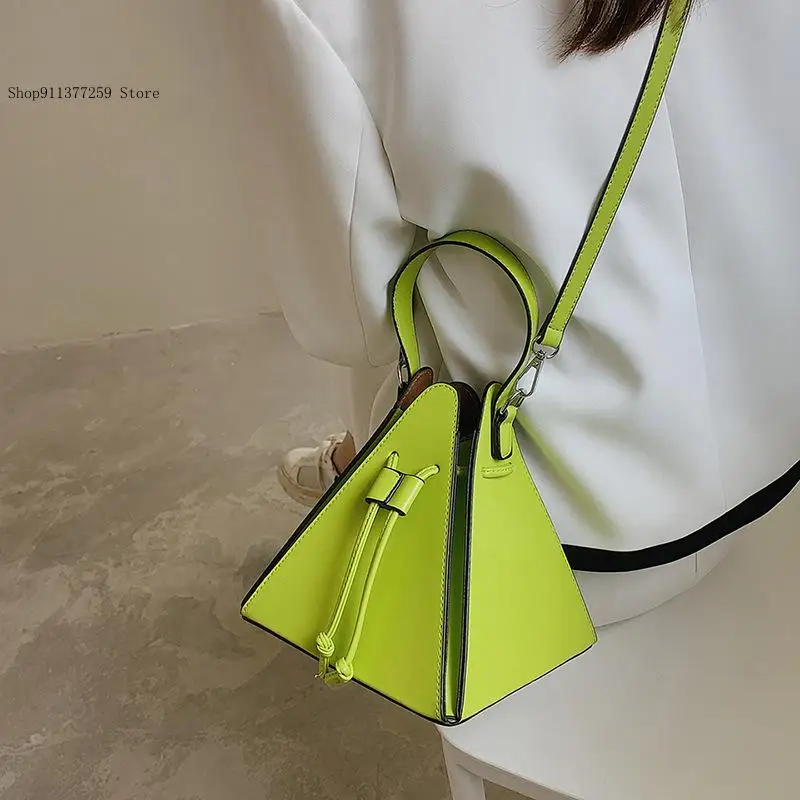 Designer Female Triangle Bagssense of Luxury Women Bags Ladies Shoulder Bags Handbag High Quality Leather Crossbody Bag