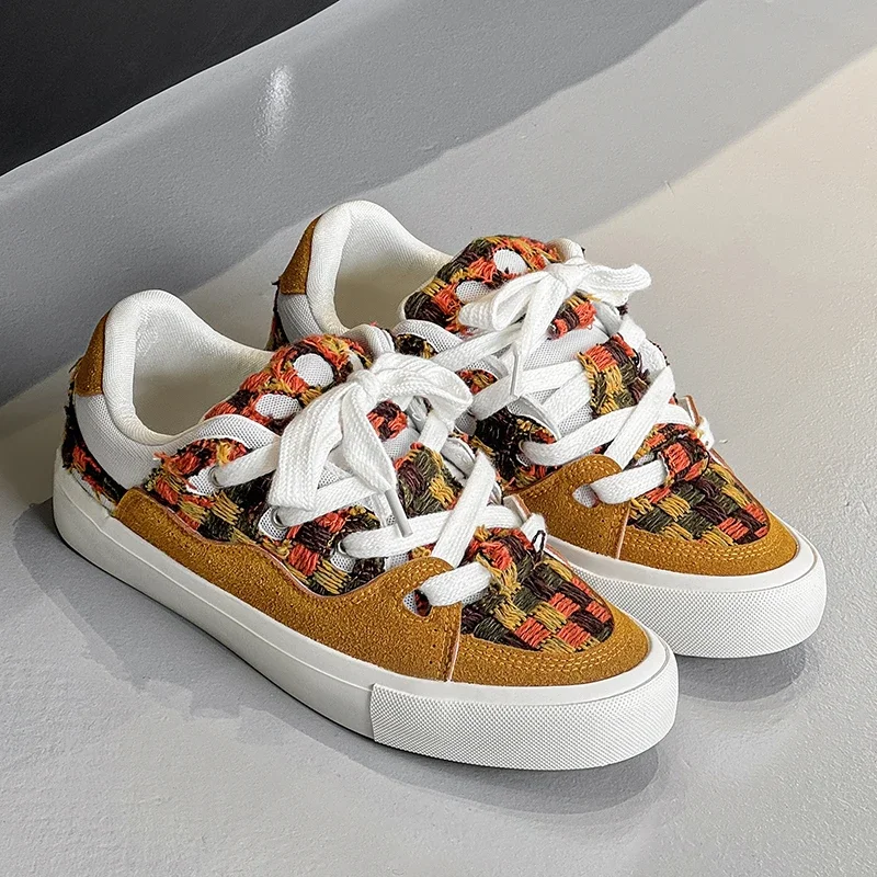 

Low Top High-quality Men's Women's Casual Board Shoes with Fashionable and Personalized Design Color Blocked Canvas Shoes