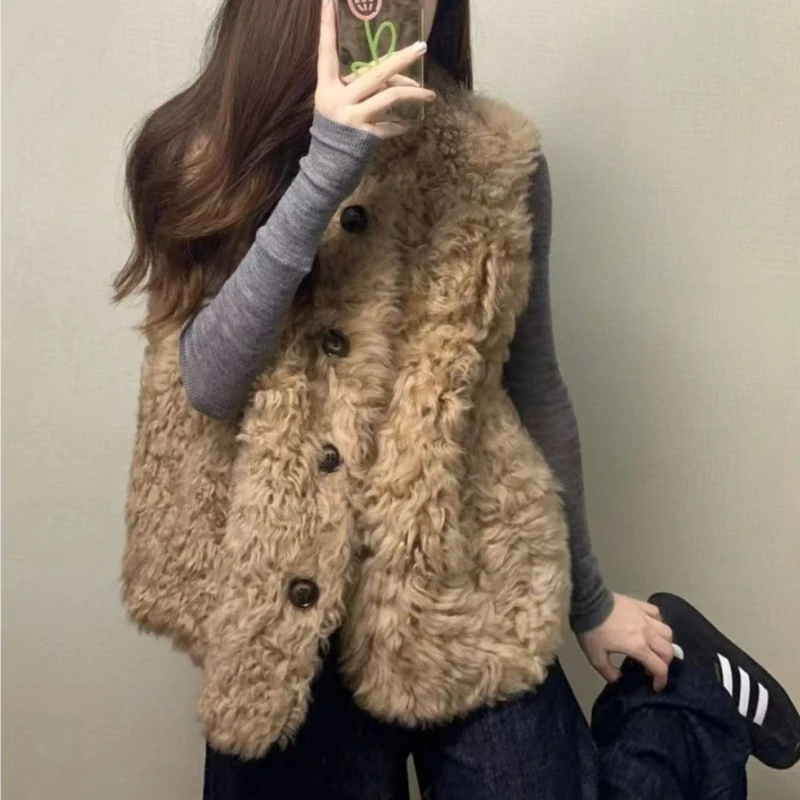 Women's 2026 Winter Korean Faux Shearling Fur Vest Sleeveless Jacket Thick Warm Elegant Chic Coquette Trendy Top Outerwear