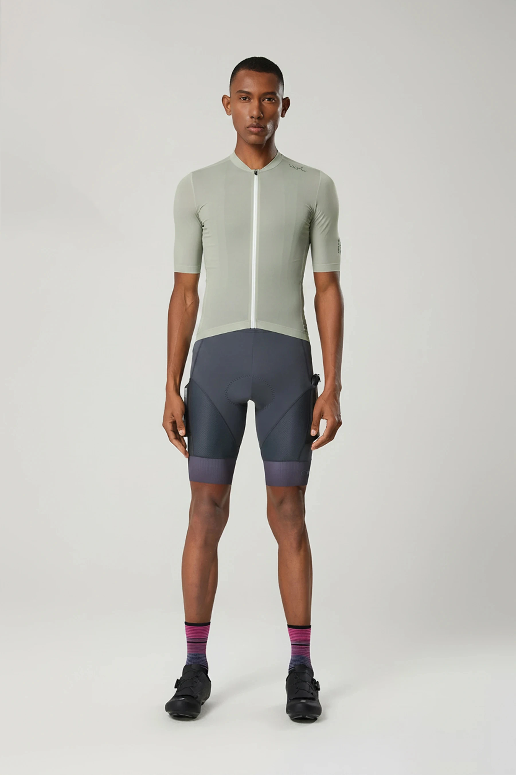 YKYWBIKE 2026 Sommer Herren Radtrikot Kragenlos Kurzarm Cool-Touch Rutschfest Schnelltrocknend Atmungsaktiv Rennrad MTB Oberteil – Detail 20