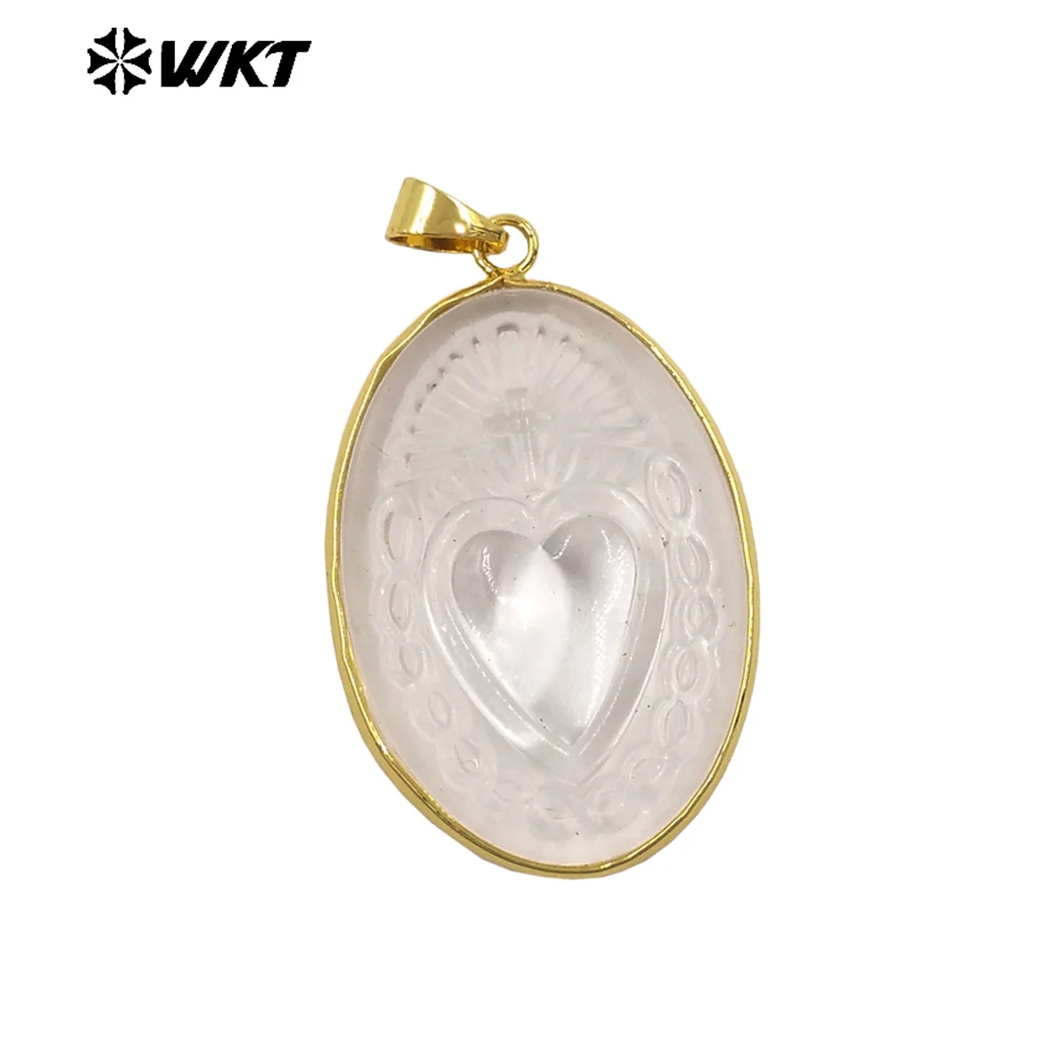 WT-JP514 Beautiful Gold Electroplated Oval Natural Crystal Quartz Heart Shape Pattern Pendant As Women Jewelry Making Accessory
